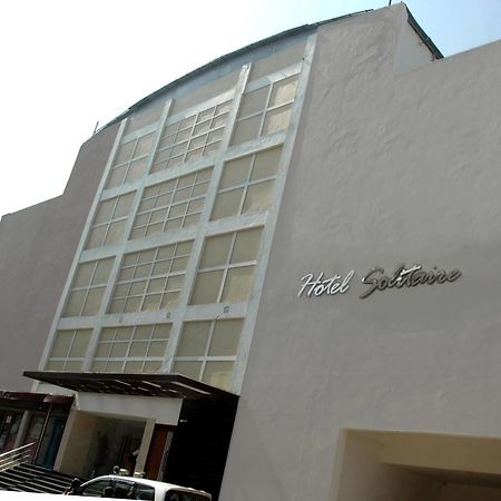 Hotel Solitaire Rāipur Exterior foto